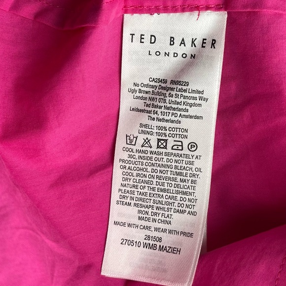 Ted Baker Mazieh Ruffled
Eyelet Top Bright Fuchsia floral embroidery Size 2 NWT - Picture 10 of 12